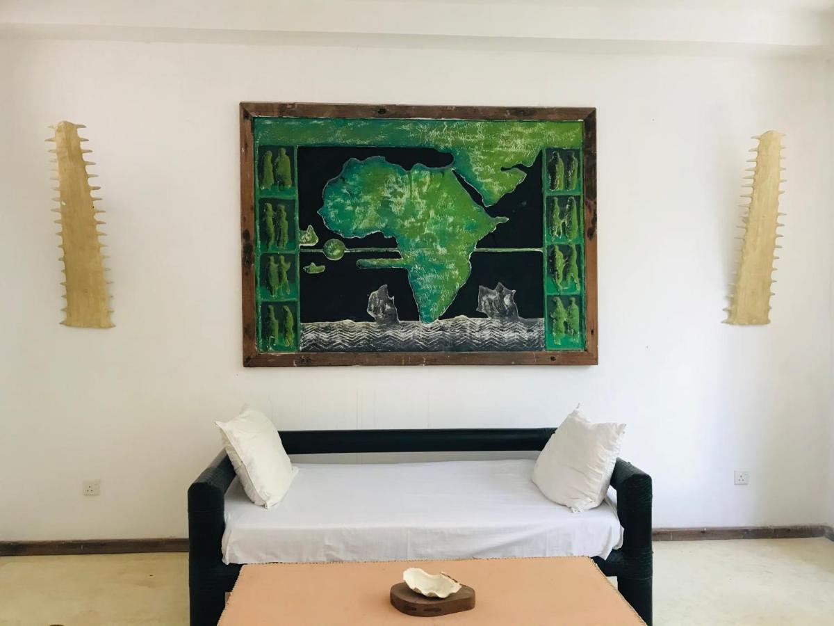 White Elephant Sea Lodge Малинди Экстерьер фото